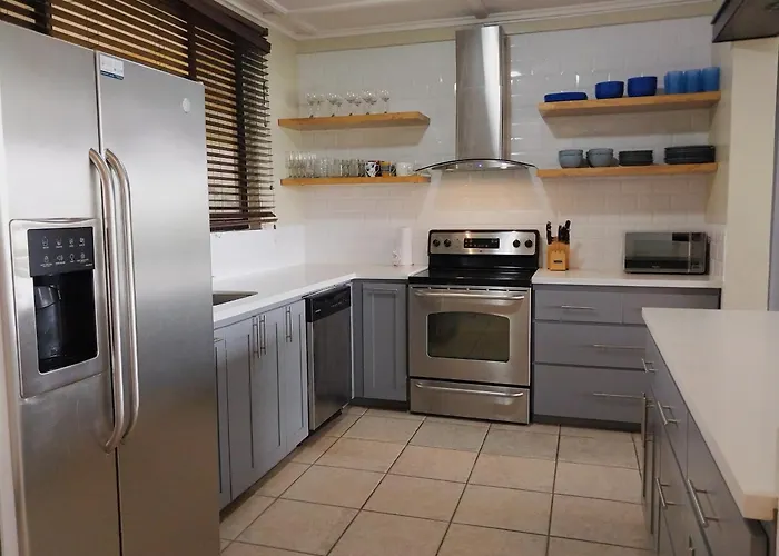 Holiday home Presidential 4 - Spacious In The Heart Of Flamingo, Sleeps 6 Playa Flamingo